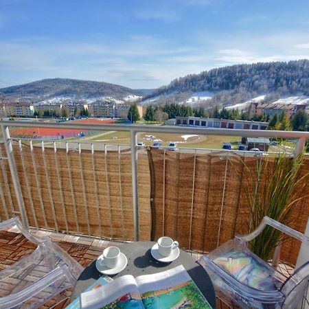 Ferienwohnung Apartament Zielona Mila Ustrzyki Dolne Exterior foto