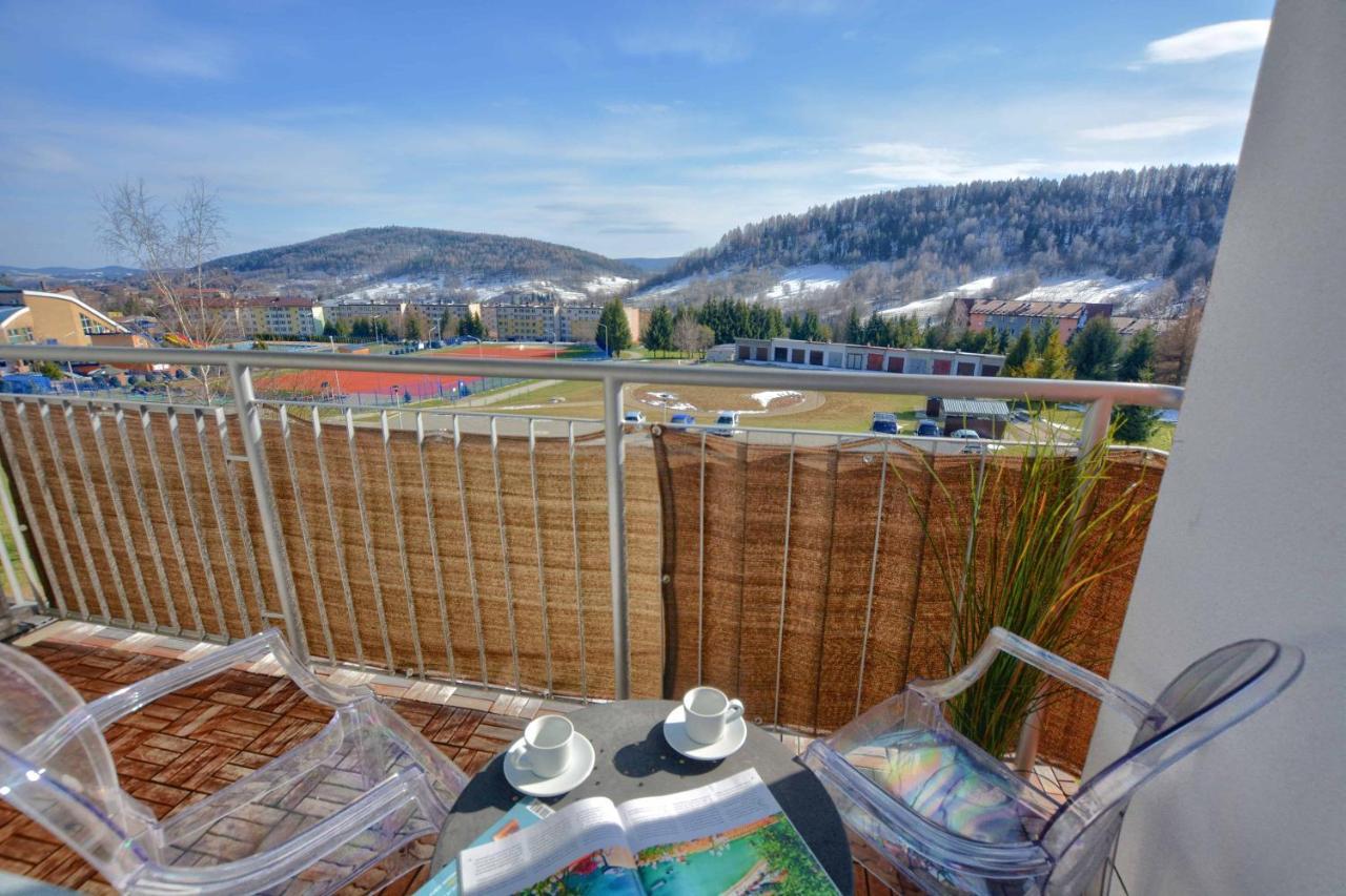 Ferienwohnung Apartament Zielona Mila Ustrzyki Dolne Exterior foto