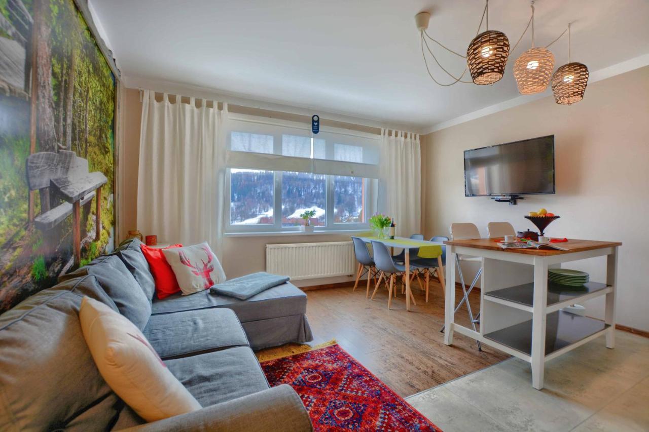 Ferienwohnung Apartament Zielona Mila Ustrzyki Dolne Exterior foto